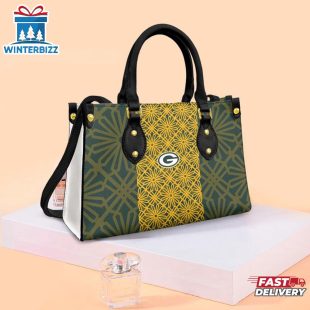 Green Bay Packers Flower Character NFL Leather Handbag