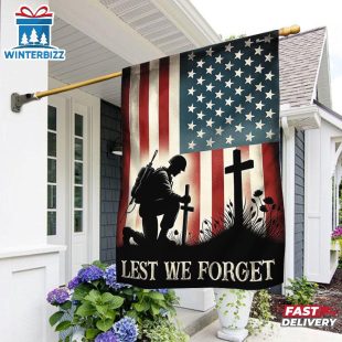 Memorial Day Veteran Kneeling Soldier The Cross Lest We Forget House And Garden Flag