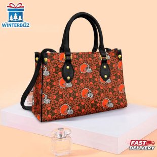 NFL Cleveland Browns Skull Leather Handbag