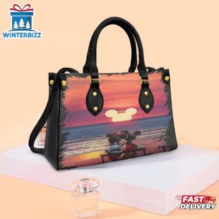 Valentine's Day Sweet Love Of Mickey Couple Kiss Love Beach Cartoon Pattern Leather Handbag