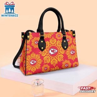 NFL Kansas City Chiefs Ornamental Round Pattern Leather Handbag